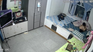 金发女友的辣妈操了女儿男友的淫荡鸡巴